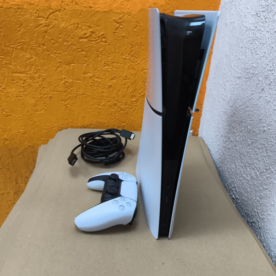 CONSOLA DE VIDEOJUEGO SONY PS5 SLIM DIGITAL 1 TB SSD (SEMINUEVO)