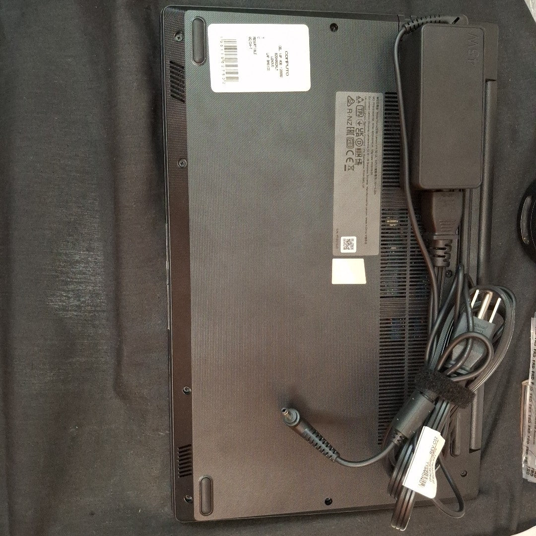 LAPTOP LENOVO V14 G2 IJL (2024) 128 GB SSD 4 GB RAM (SEMINUEVO)