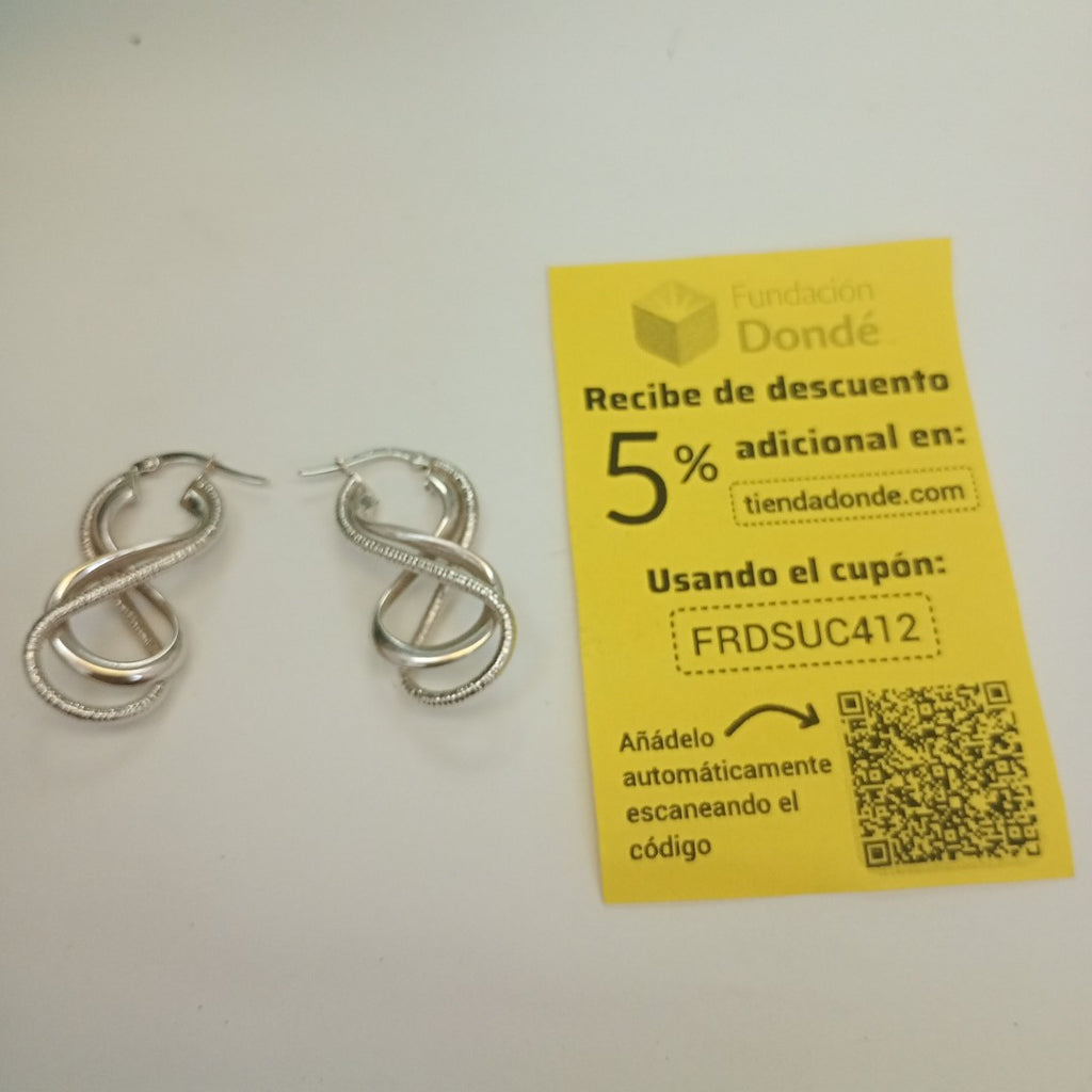 ARETES PAR ORO 14 K 2.5 GRMS (SEMINUEVO)