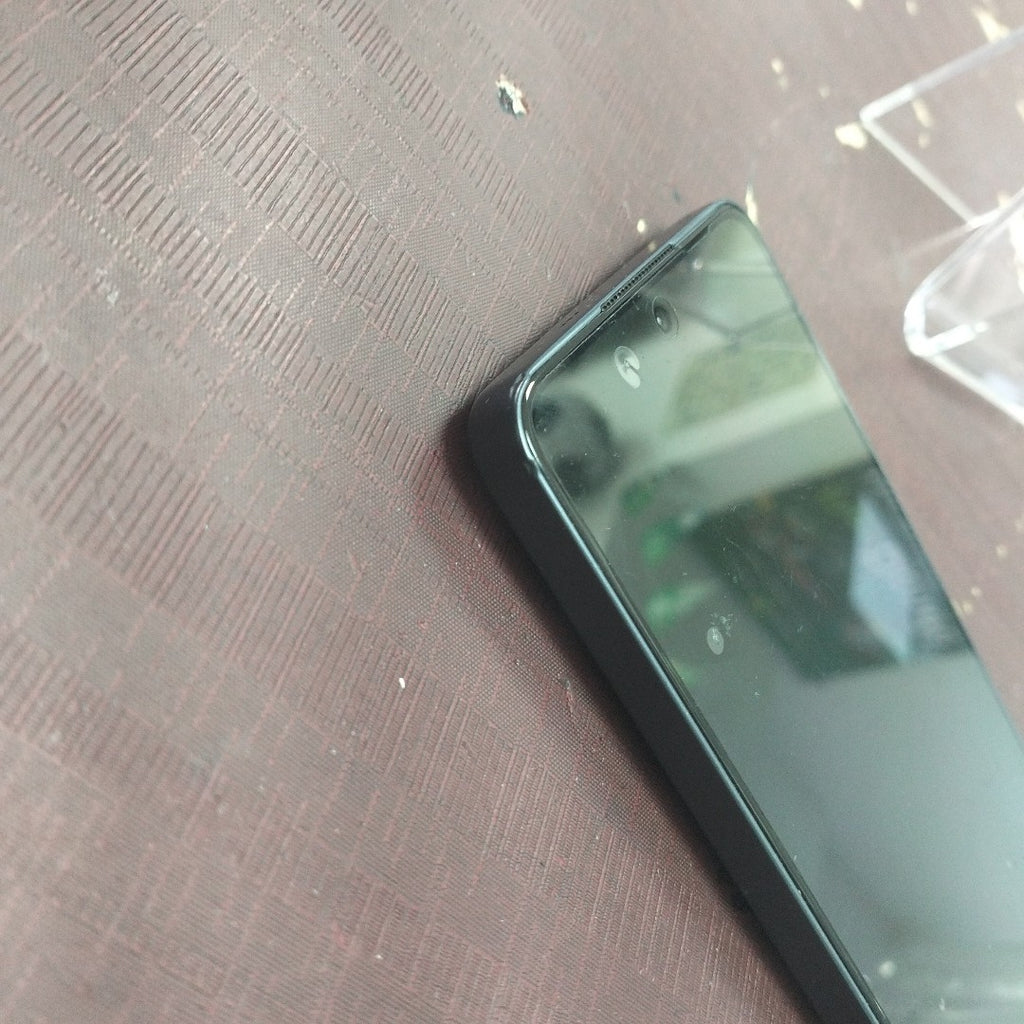 CELULAR OPPO RENO 13F 5G CPH2699 (2025) 256 GB 12 GB RAM (SEMINUEVO)