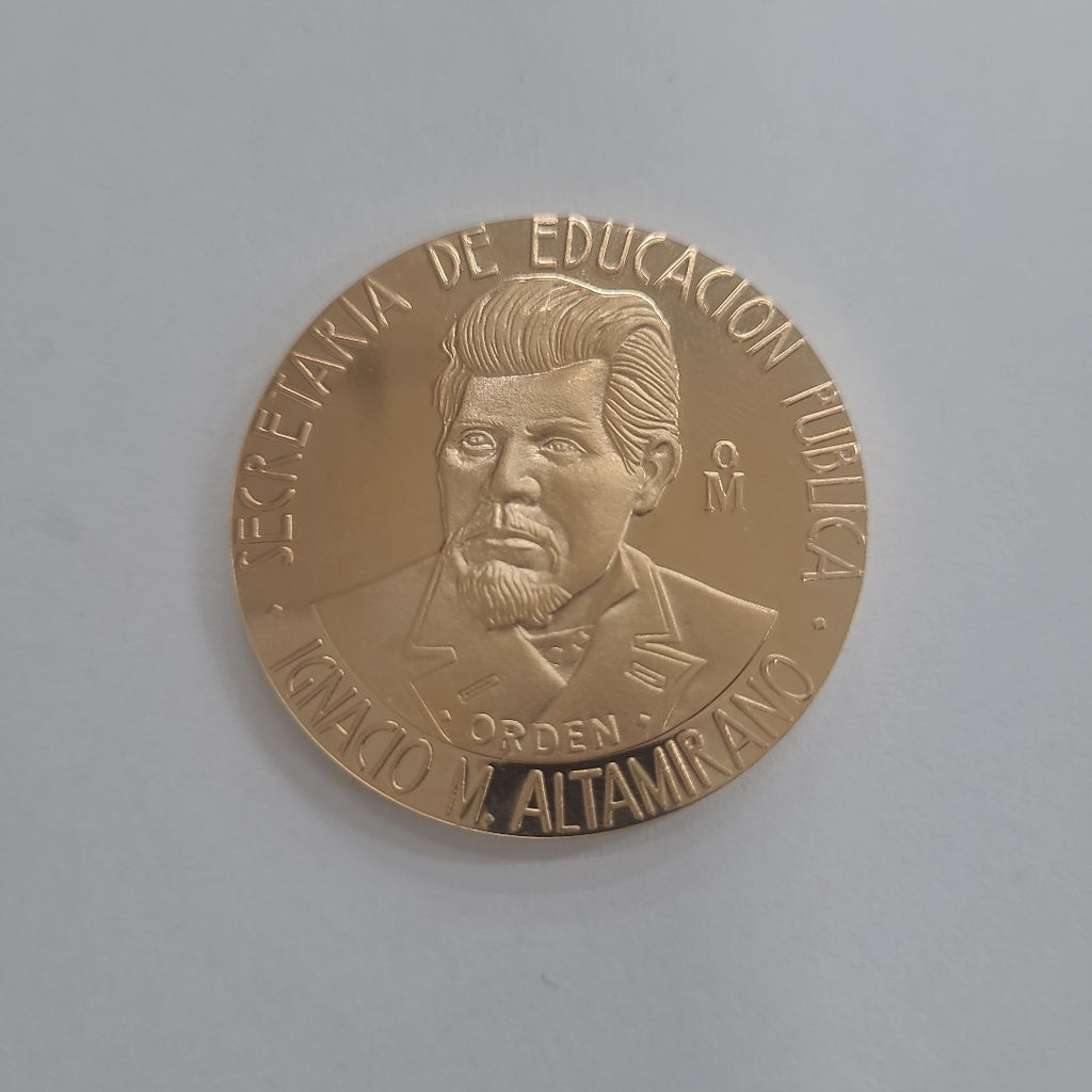 MEDALLA CONMEMORATIVA ORO 21 K 41,90 GRMS (SEMINUEVO)
