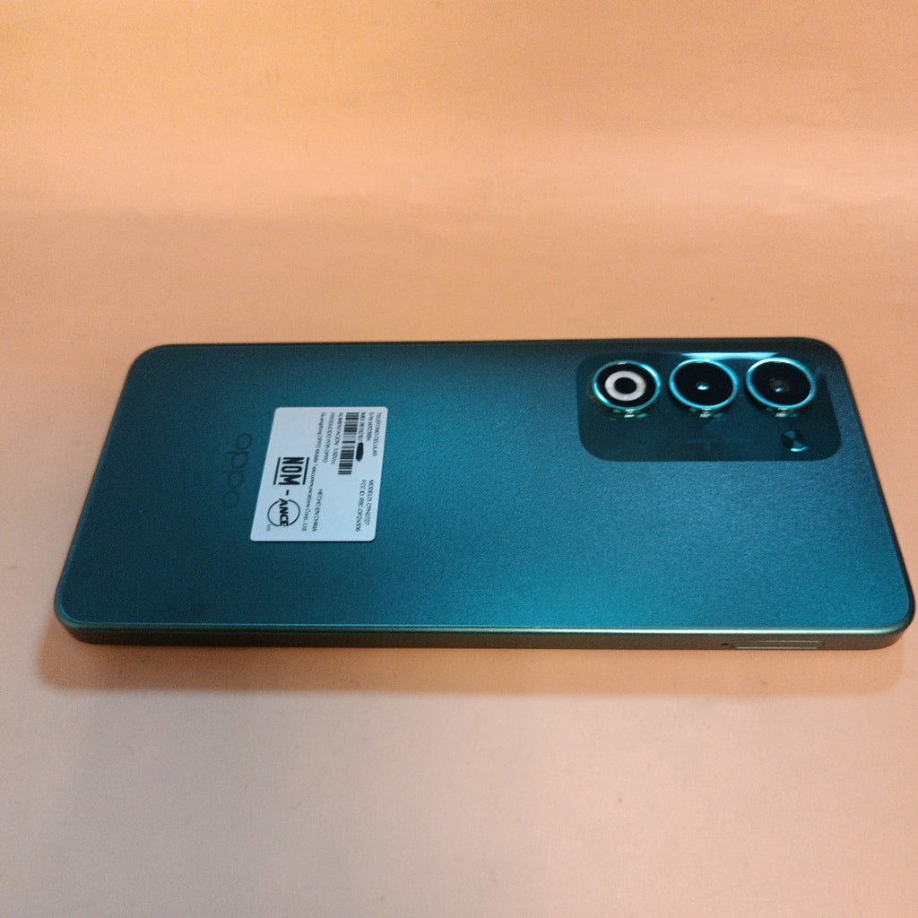 CELULAR OPPO A5 CPH2727 (2025) 256 GB 4 GB RAM (SEMINUEVO)
