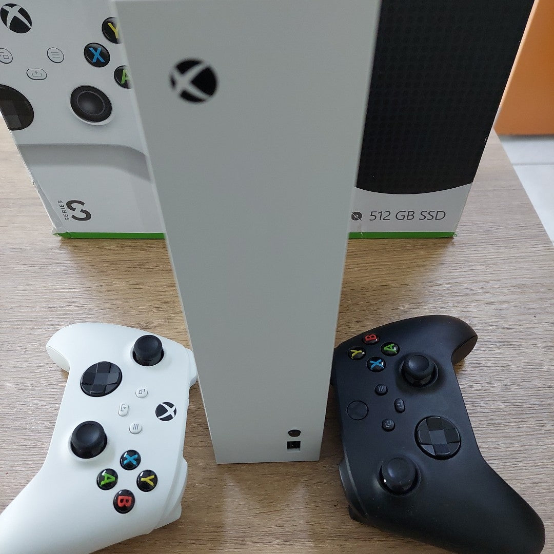 CONSOLA DE VIDEOJUEGO MICROSOFT XBOX SERIES S 512 GB SSD (SEMINUEVO)