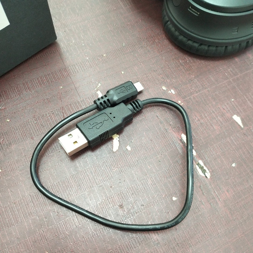 AUDIFONOS BOSE QUIETCOMFORT 35 INALAMBRICO ON EAR (SEMINUEVO)