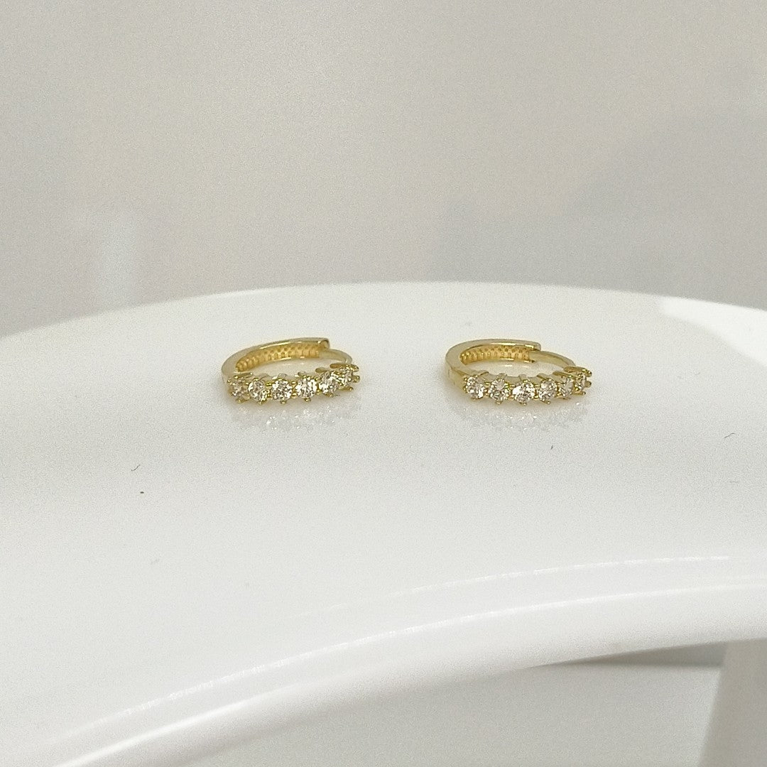 HUGGIES ORO 14K 1.6 (NUEVO)