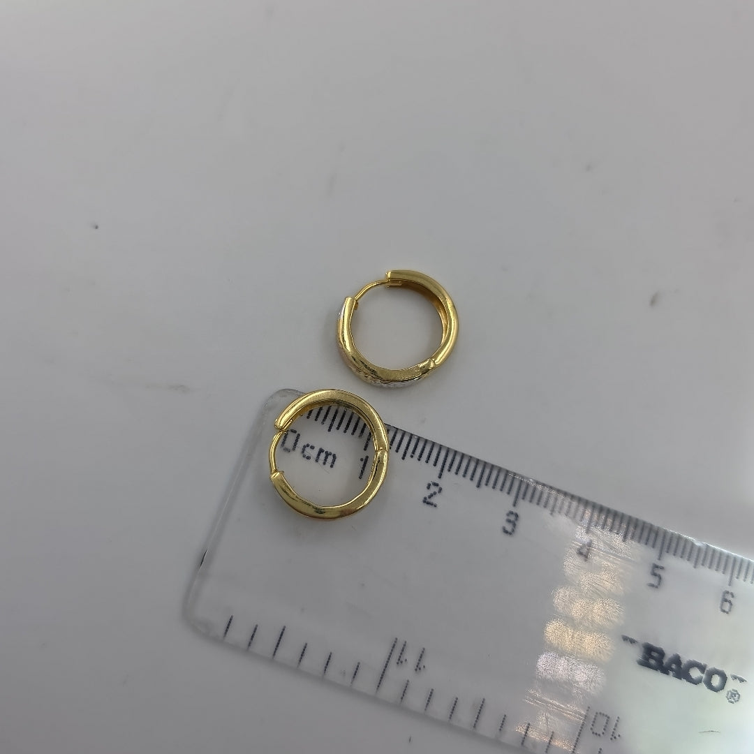 HUGGIES ORO 14K 1.6 (NUEVO)