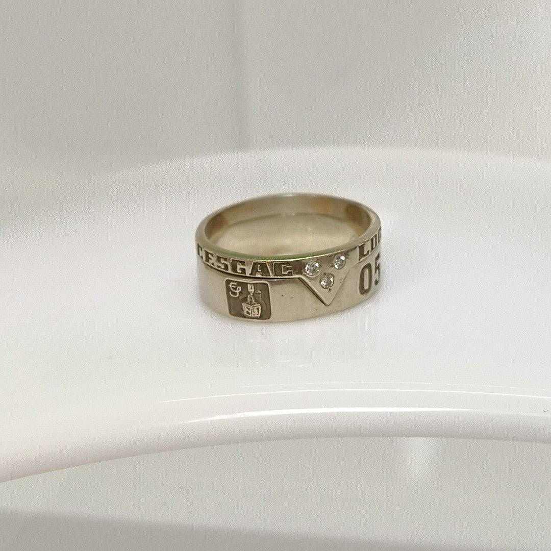 ANILLO DE GRADUACIÓN ORO 14 K 4,70 GRMS (SEMINUEVO)