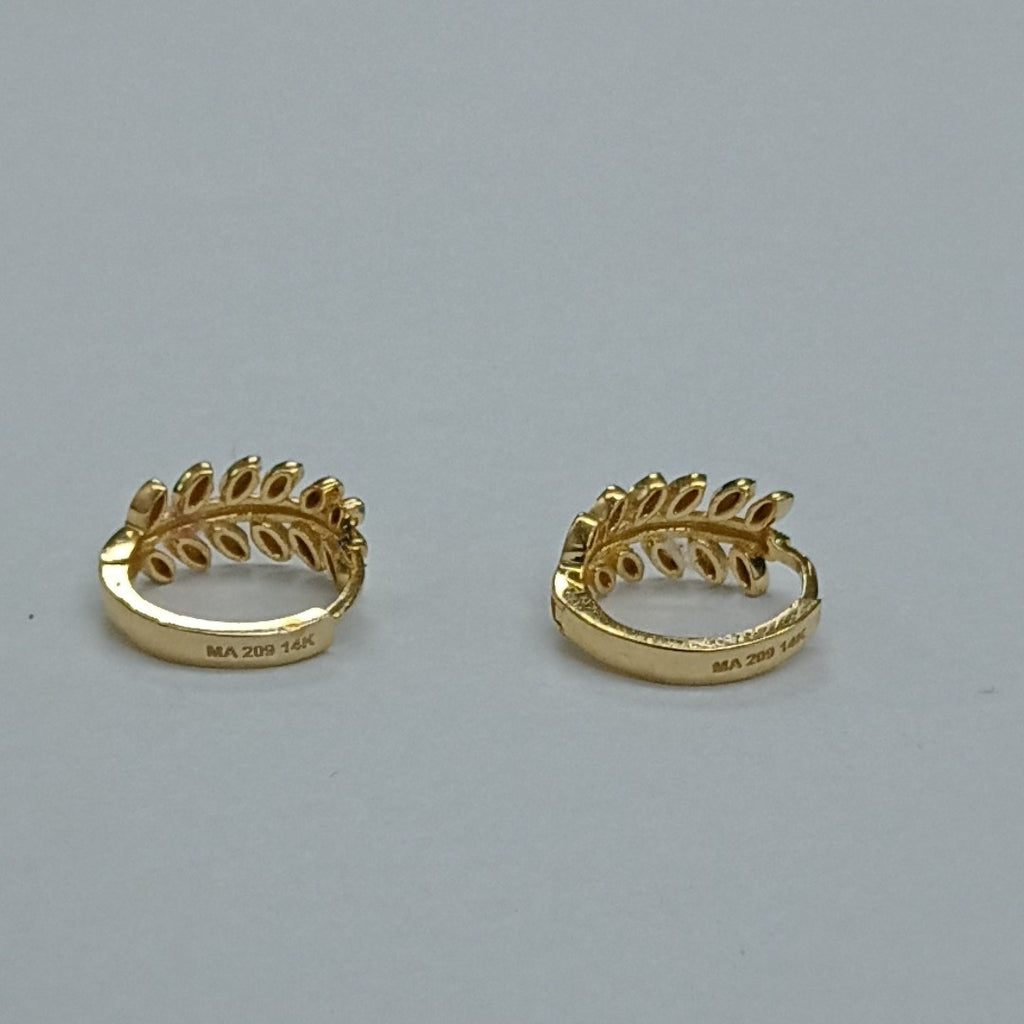 ARRACADAS PAR ORO 14 K 2.2 GRMS (SEMINUEVO)