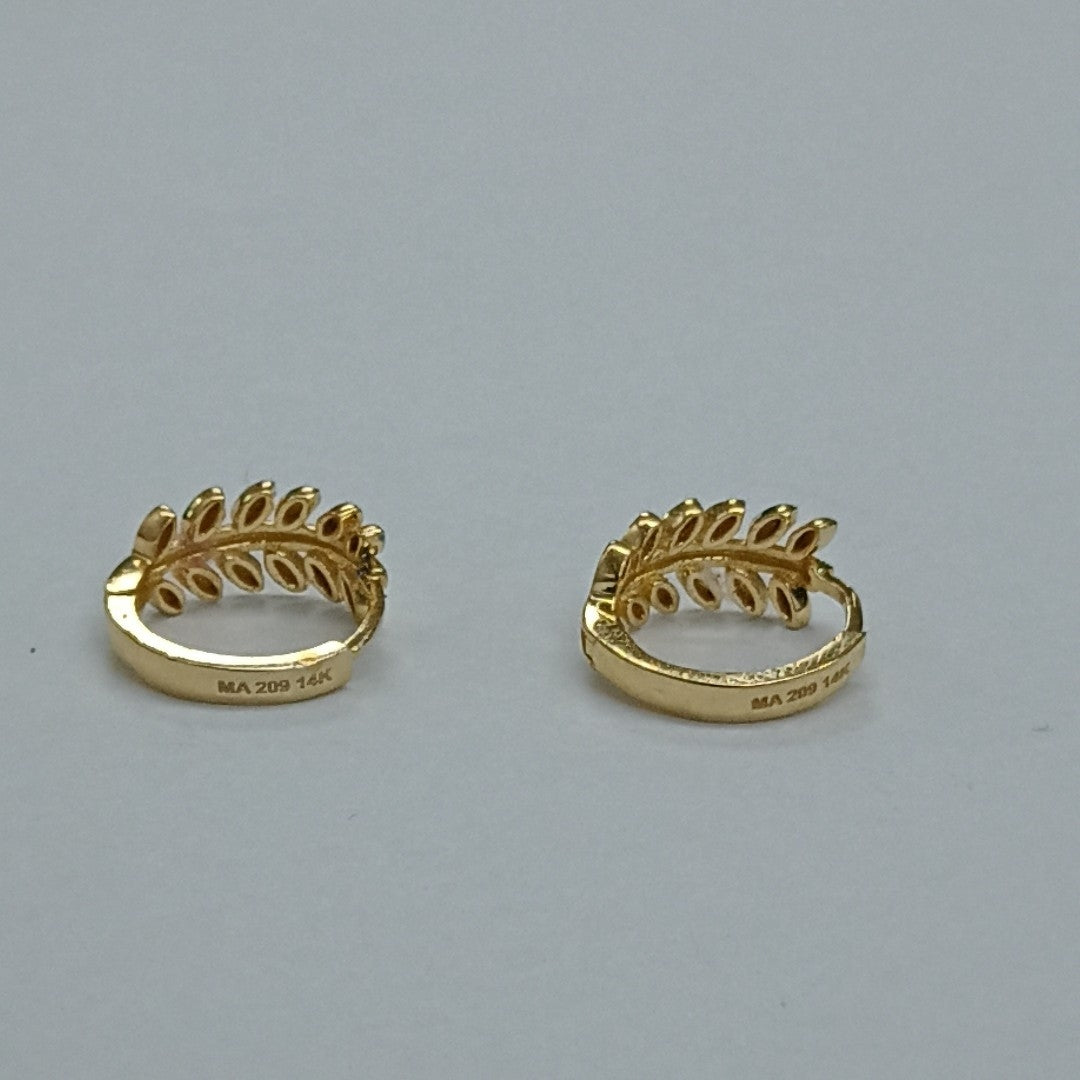 ARRACADAS PAR ORO 14 K 2.2 GRMS (SEMINUEVO)