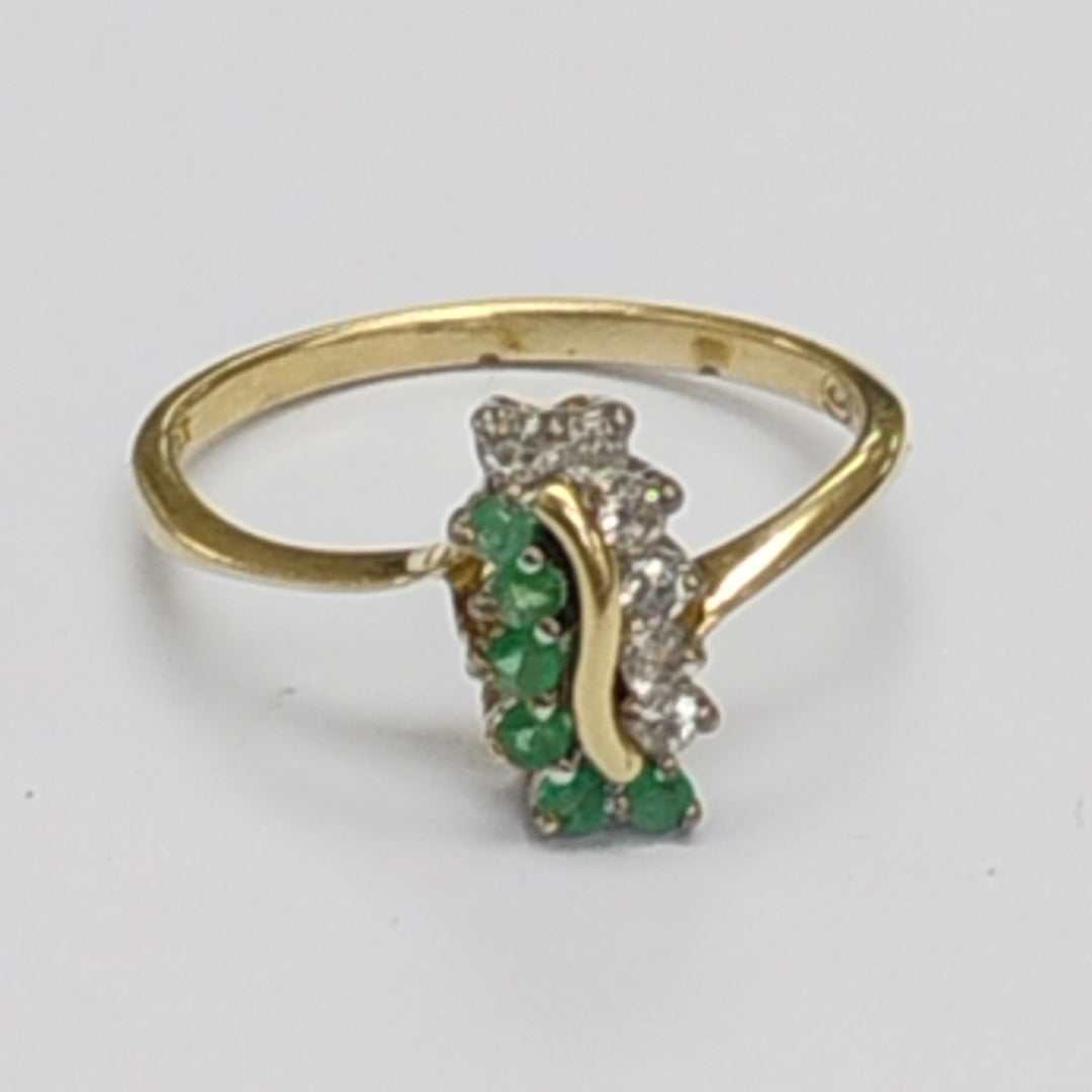 ANILLITO ORO 14 K 1.9 GRMS (SEMINUEVO)