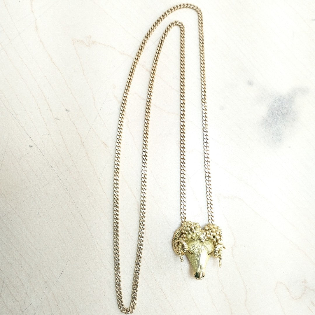 CADENA, DIJE ORO 18 K 75.6 GRMS (SEMINUEVO)