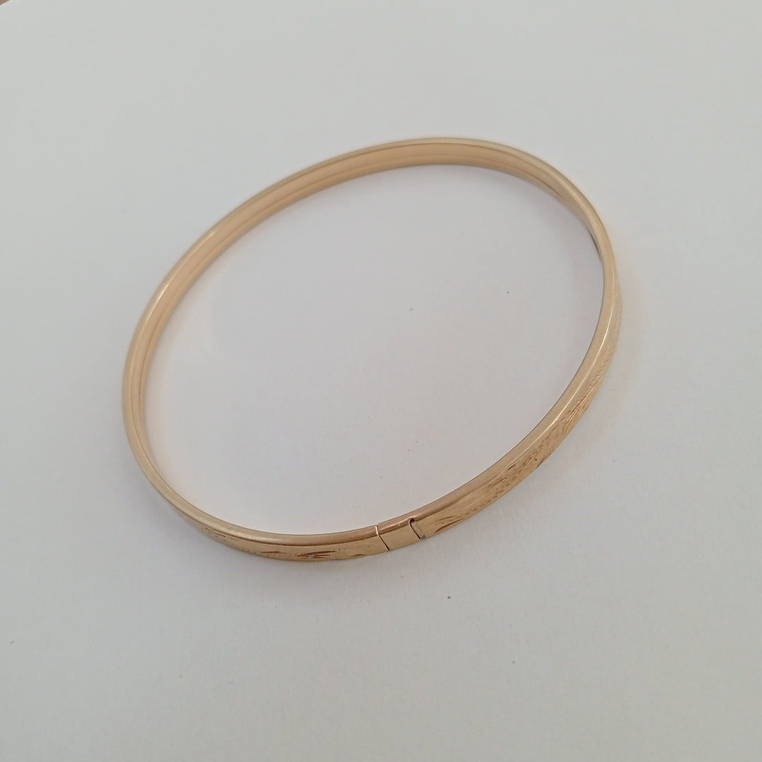 PULSERA RIGIDA ORO 10 K 5.4 GRMS (SEMINUEVO)
