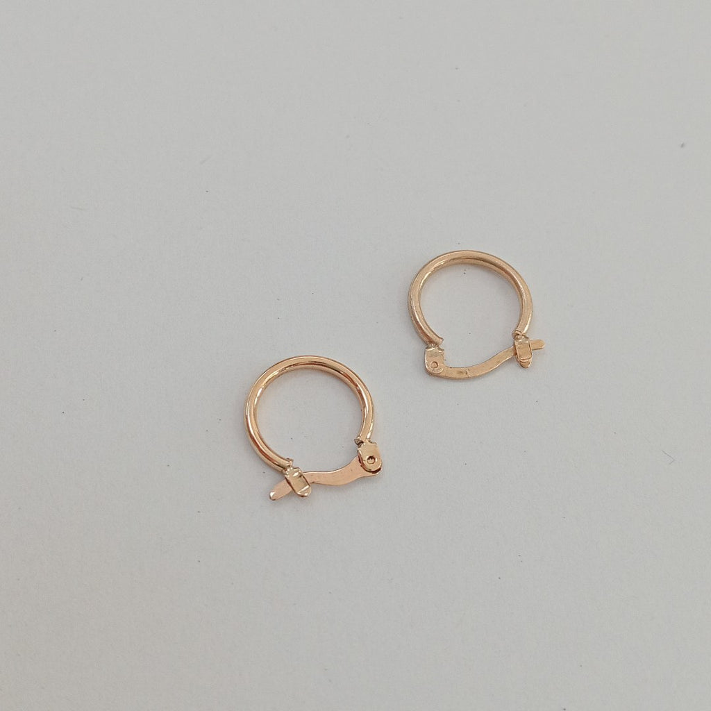 ARRACADAS PAR ORO 10 K 0.8 GRMS (SEMINUEVO)