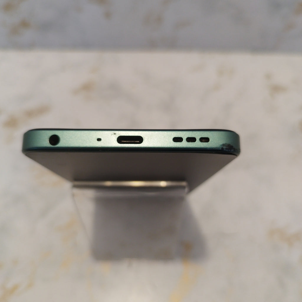 CELULAR OPPO A5 CPH2727 (2025) 256 GB 4 GB RAM (SEMINUEVO)