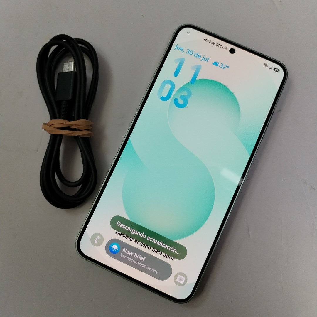 CELULAR SAMSUNG GALAXY S25 SM-S931B (2025) 256 GB 12 GB RAM (SEMINUEVO)