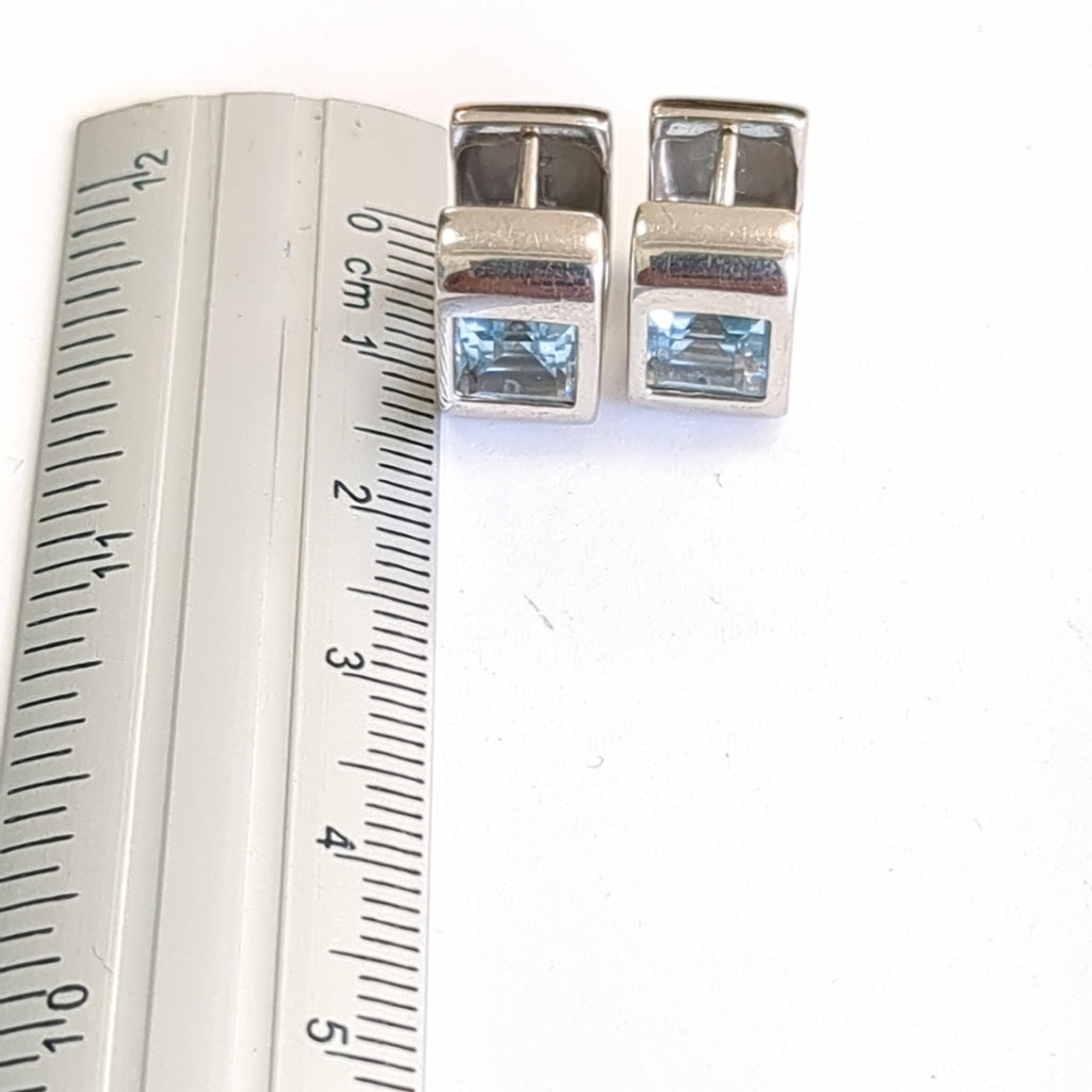 ARRACADAS PAR ORO BLANCO 14 K 7,00 GRMS (SEMINUEVO)