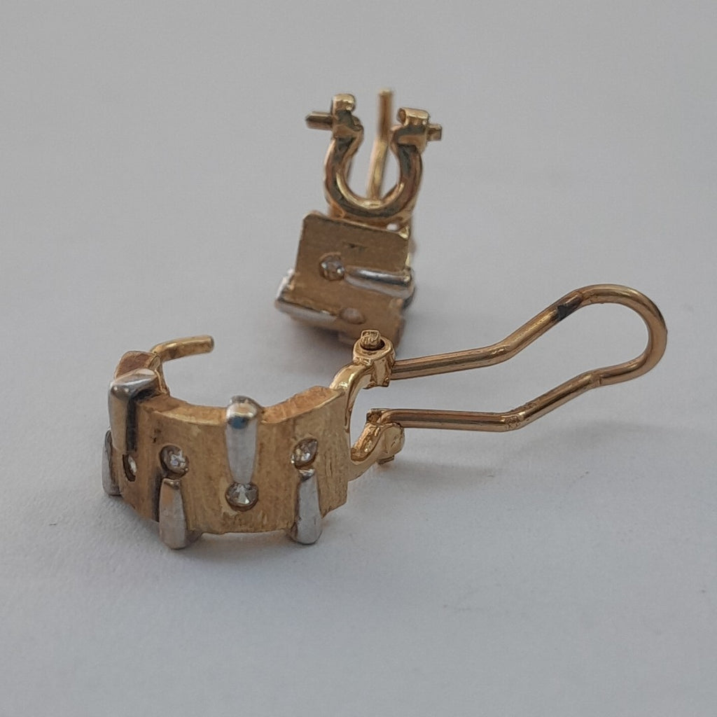 ARETES PAR ORO 14 K 4.8 GRMS (SEMINUEVO)