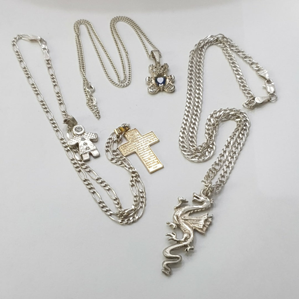 ANILLITO, ANILLO, ARETES PAR, CADENA, CRUCIFIJO, CRUZ, DIJE, PULSERA PLATA 186.1 GRMS (SEMINUEVO)