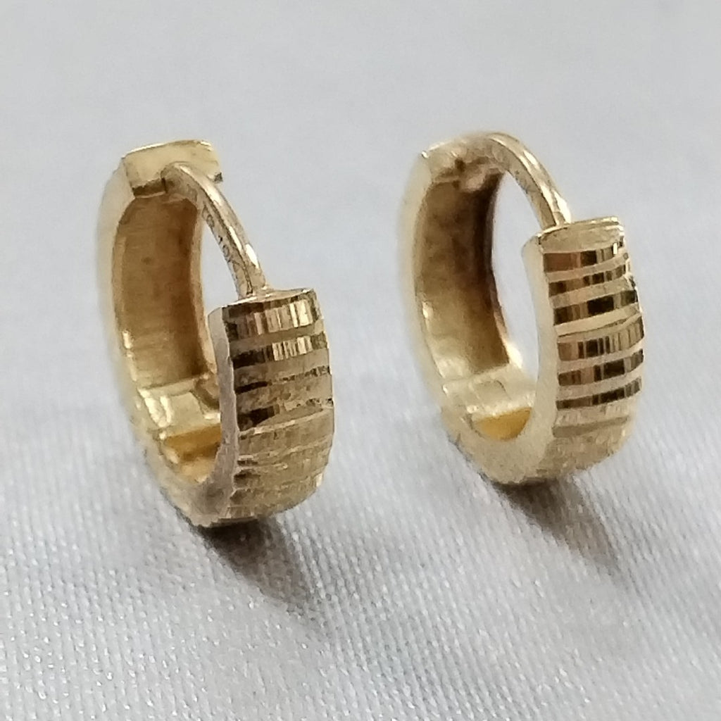 ARRACADAS PAR ORO 10 K 1 GRMS (SEMINUEVO)