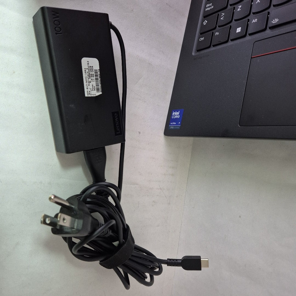 LAPTOP LENOVO P14S GEN 6 (2026) 1 TB SSD 32 GB RAM (SEMINUEVO)