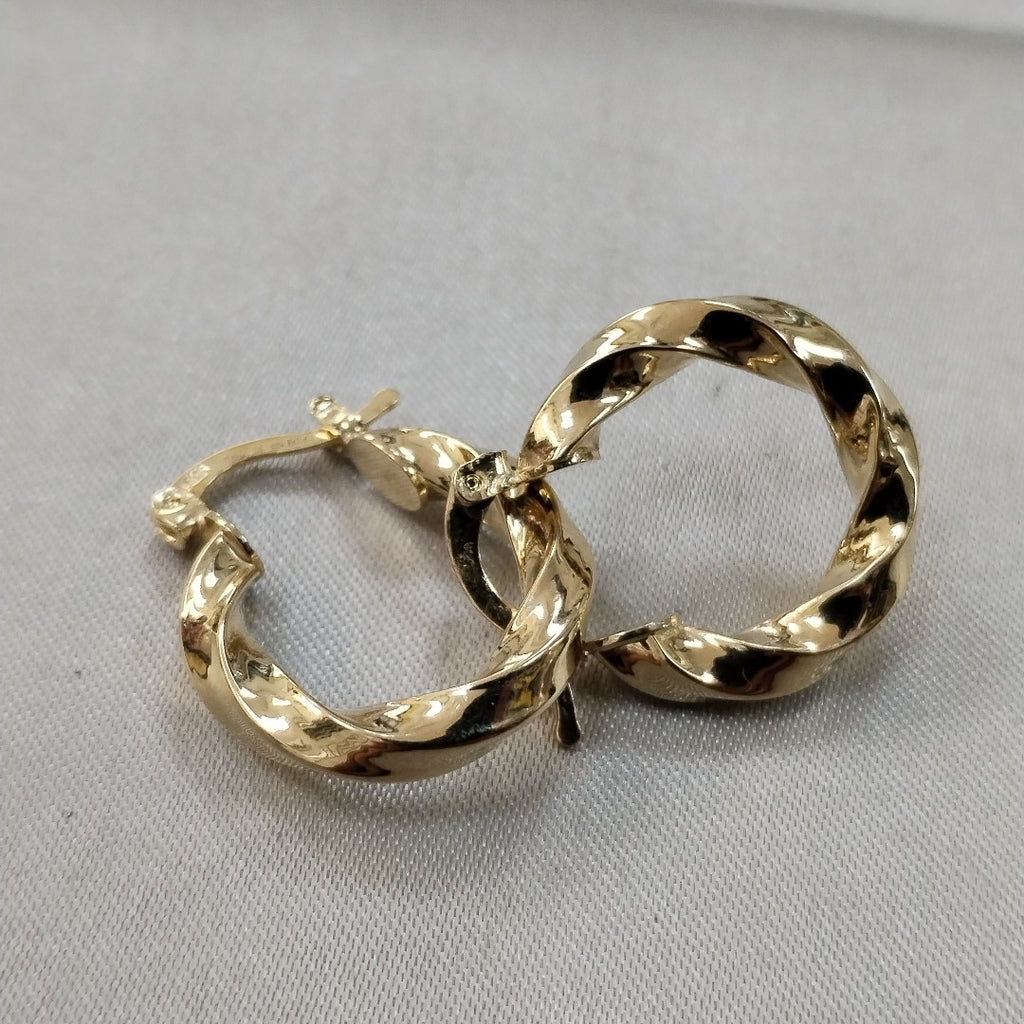 ARETES ARRACADA TORZAL 14K 1.9 GR (NUEVO)