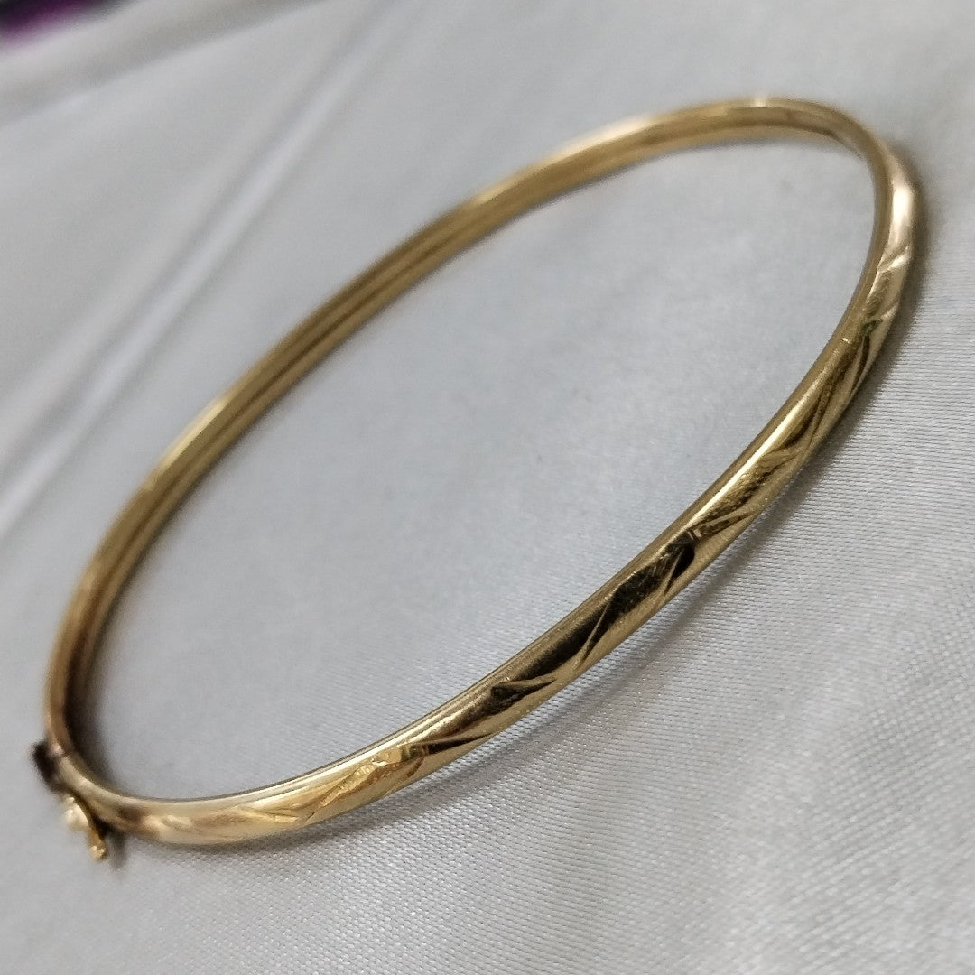 PULSERA RIGIDA ORO 10 K 4,90 GRMS (SEMINUEVO)