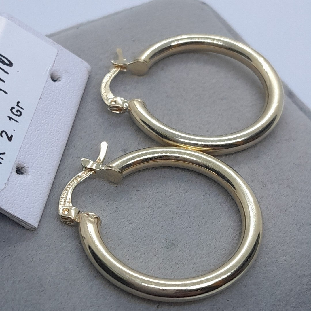 ARETES TEJIDO ARRACADAS LISAS HUECAS 14K 2.1 GR (NUEVO)