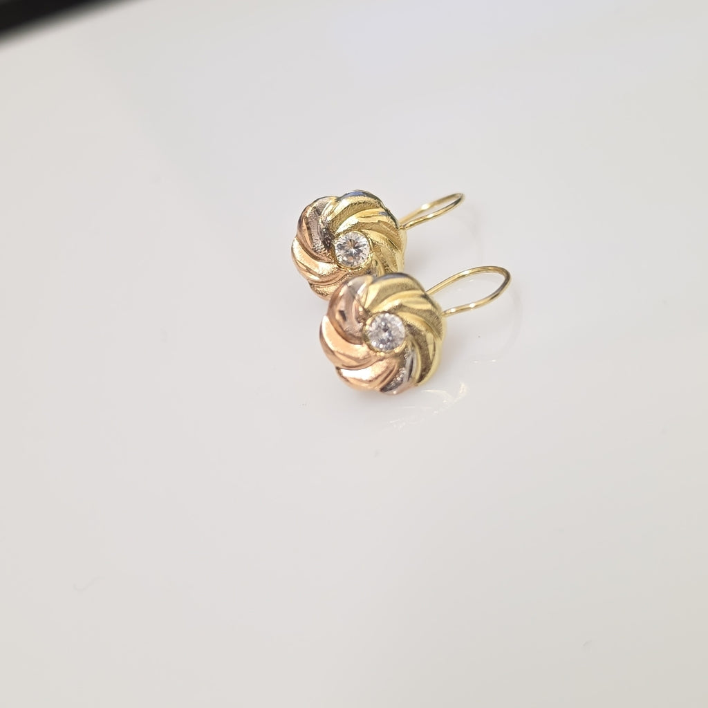 ARRACADAS PAR ORO COMBINADO 10 K 1,40 GRMS (SEMINUEVO)
