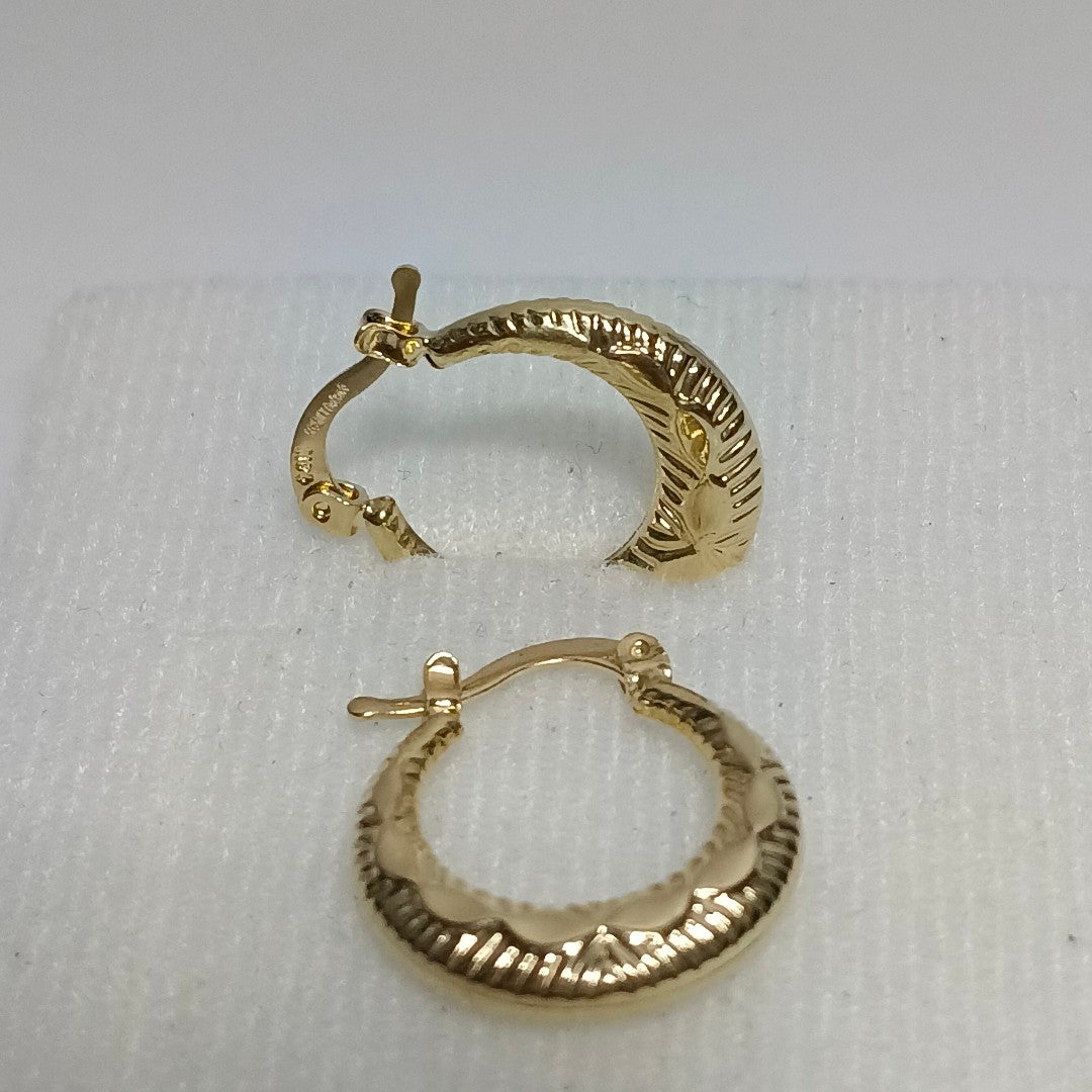ARETES ARRACADAS HUECAS 14K 1.8 GR (NUEVO)