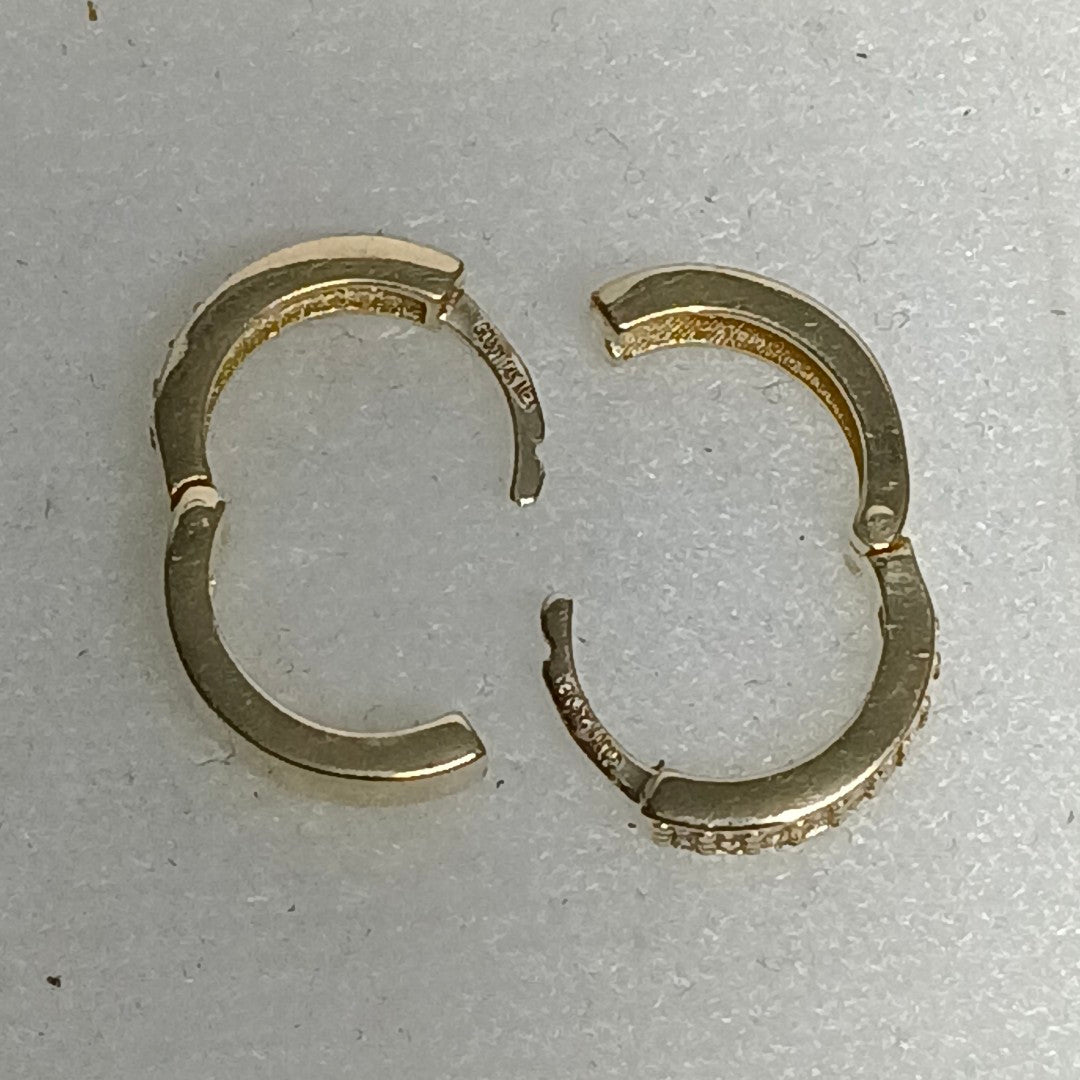 ARETES HUGGIES C CIRCONIAS 14K 2.2 GR (NUEVO)