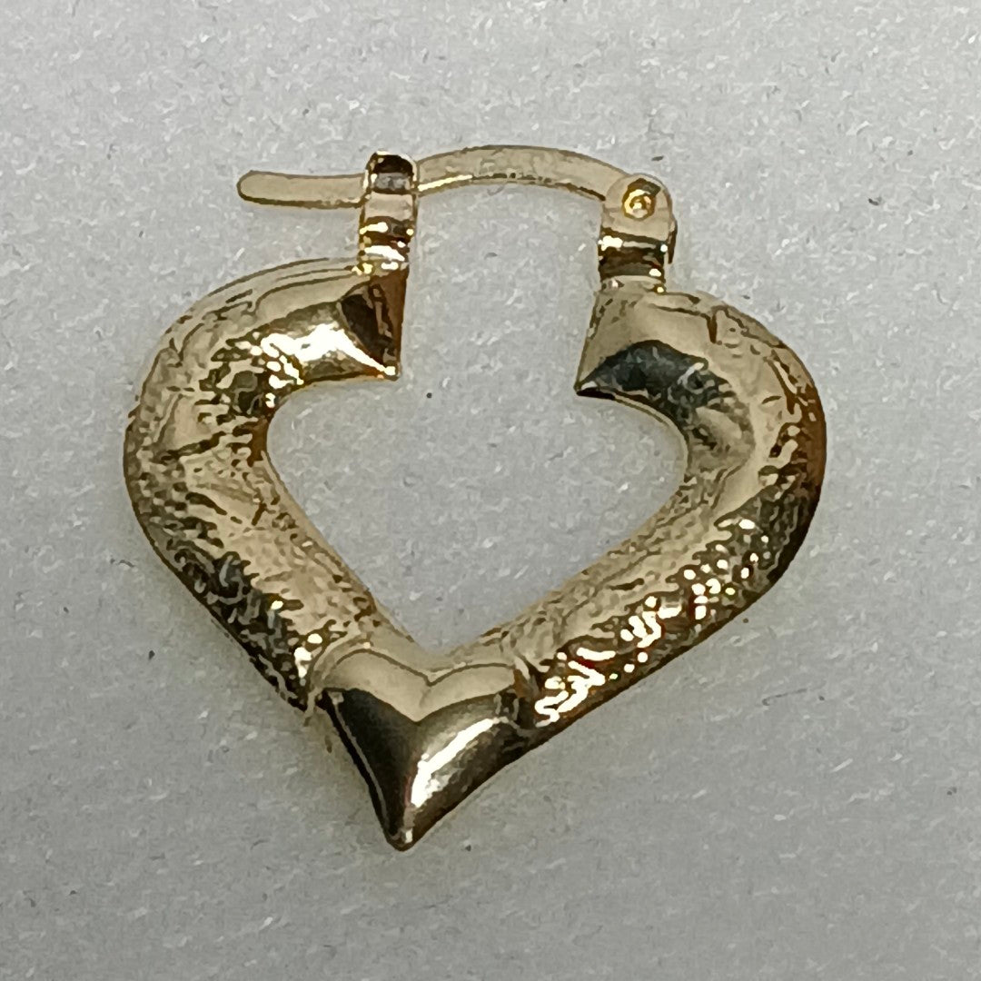 ARETES ARRACADAS 14K 1.8 GR (NUEVO)