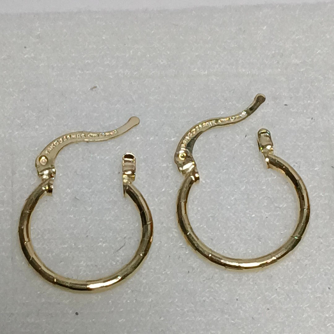 ARETES ARRACADAS ESTRIADAS 14K 1.4 GR (NUEVO)