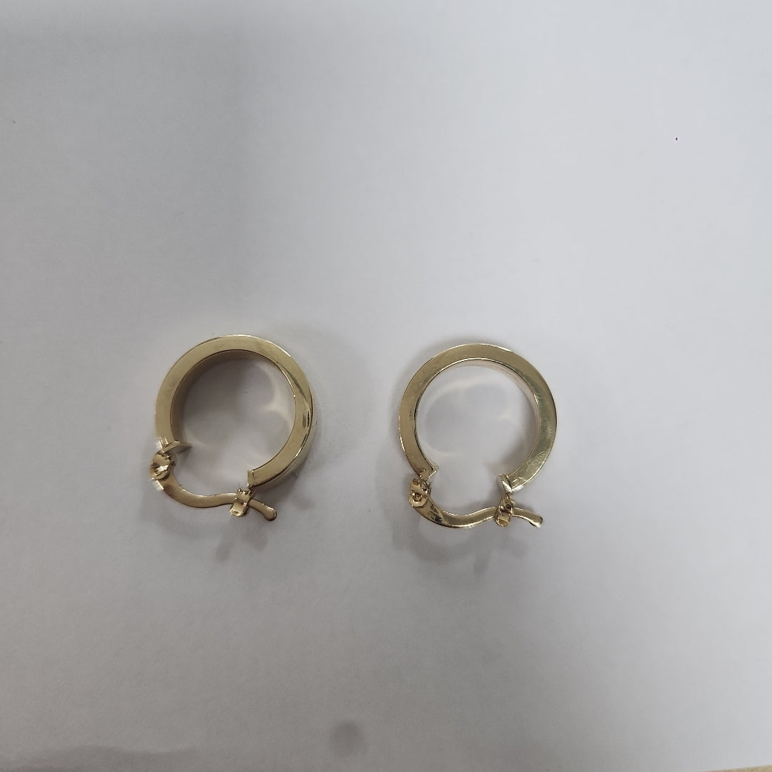 ARETES ARRACADA LISA 14K 2.1 GR (NUEVO)