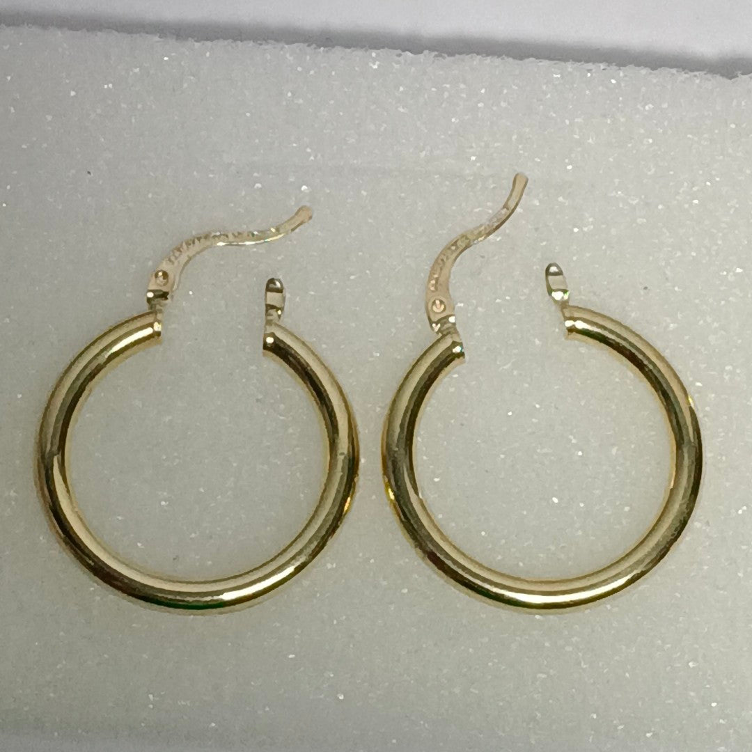 ARETES TEJIDO ARRACADAS LISAS HUECAS 14K 2.1 GR (NUEVO)