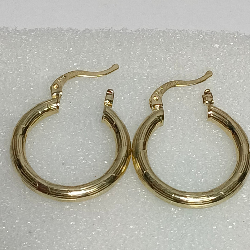 ARETES ARRACADAS 14K 2.7 GR (NUEVO)