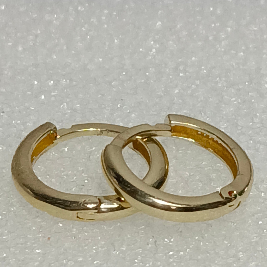 ARETES ARRACADAS LISAS 10K 1.1 GR (NUEVO)