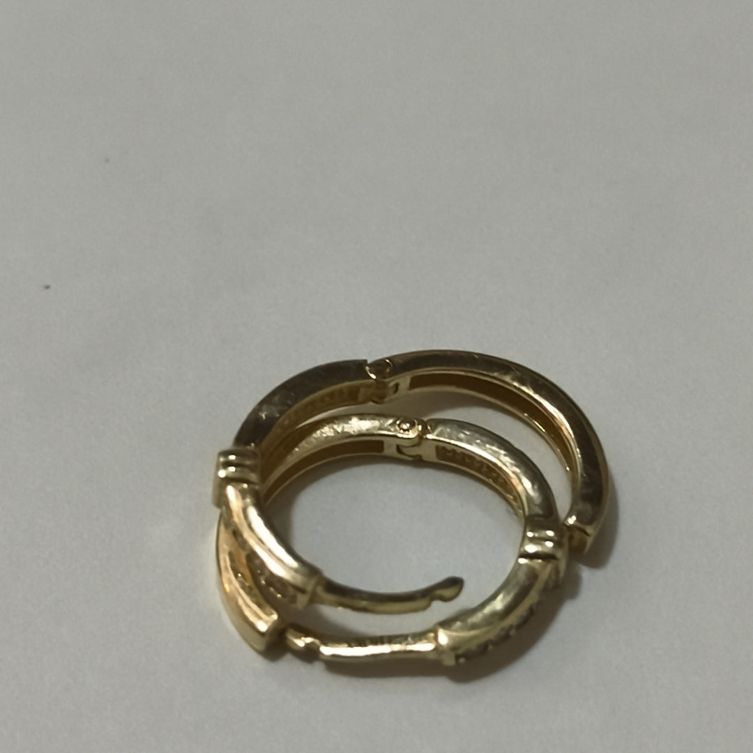 ARETES HUGGIES C CIRCONIA 14K 1.8 GR (NUEVO)