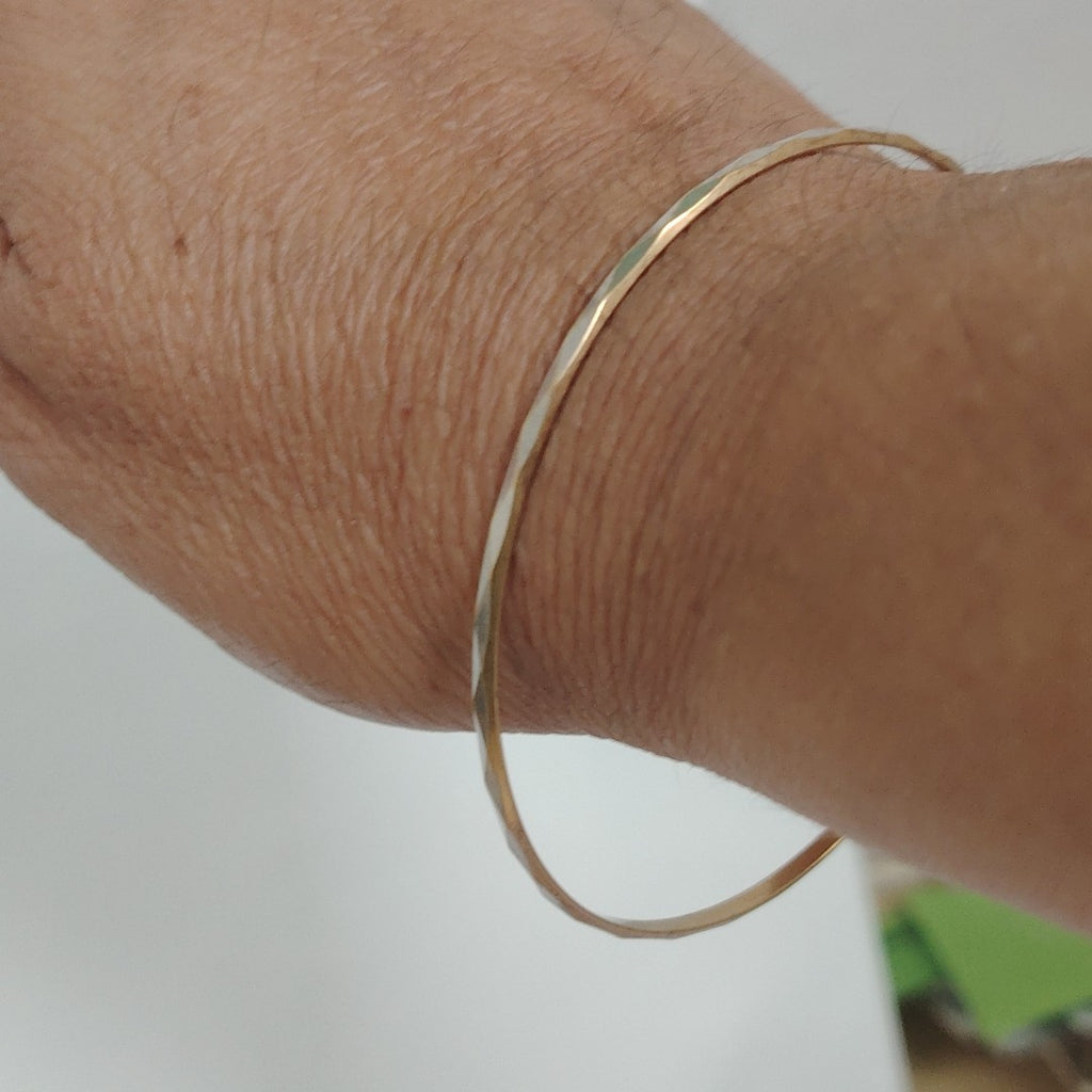 PULSERA RIGIDA ORO 14 K 5,60 GRMS (SEMINUEVO)