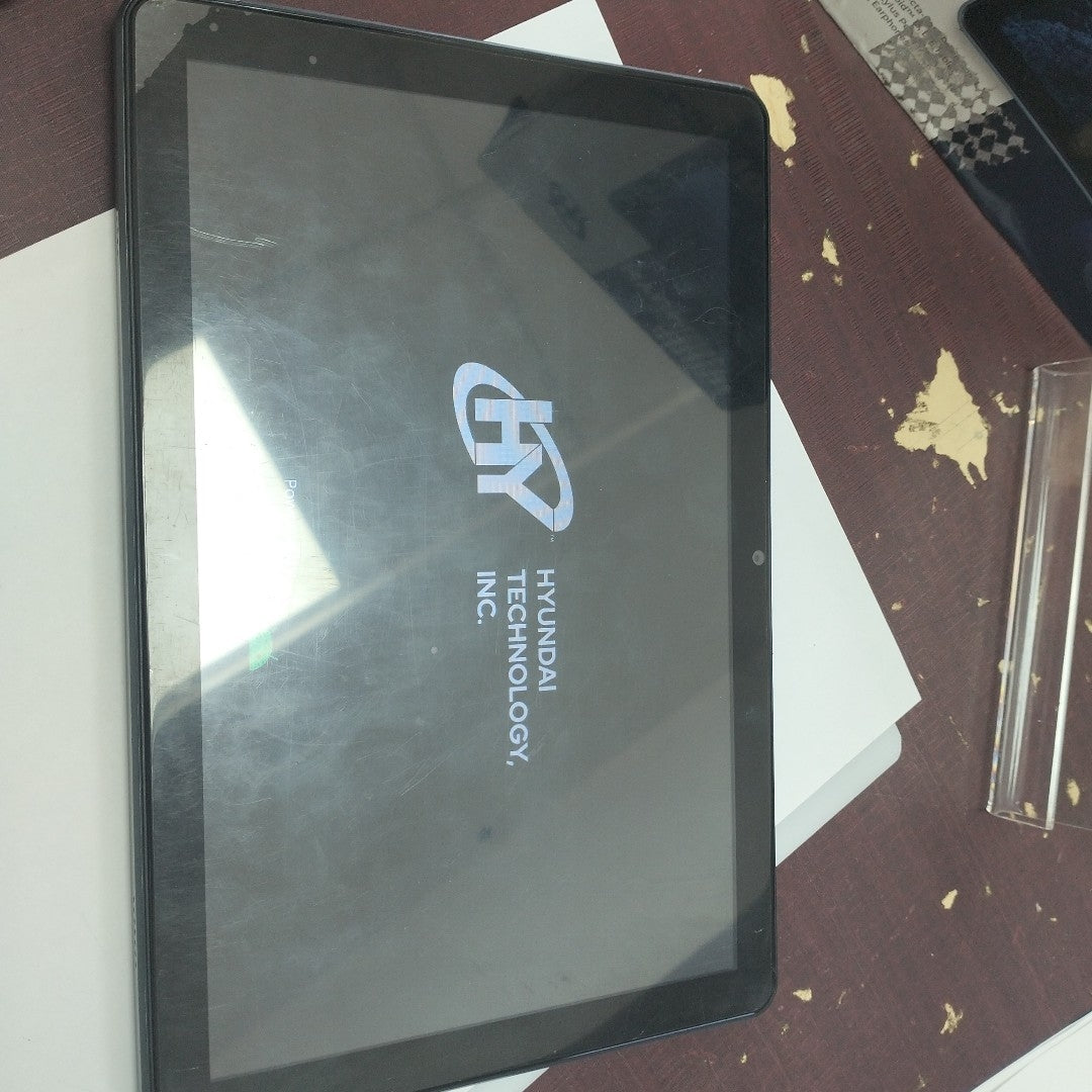 TABLETA HYUNDAI HYTAB PLUS 10LB4 128 GB 4 GB RAM (SEMINUEVO)