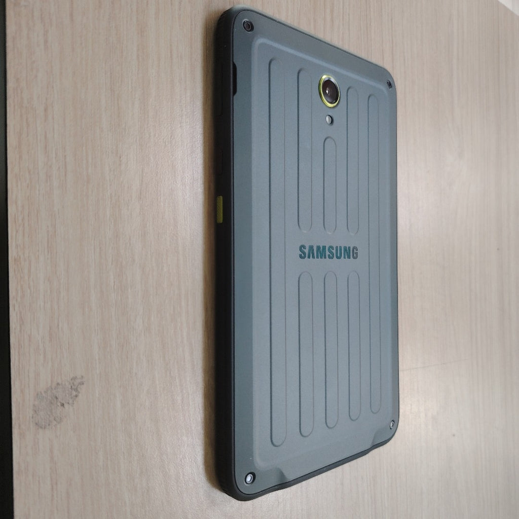 TABLETA SAMSUNG GALAXY TAB ACTIVE 5 SM-X306B 128 GB 6 GB RAM (SEMINUEVO)