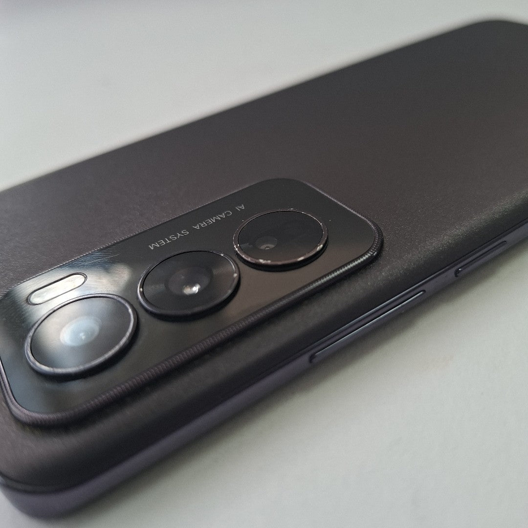 CELULAR OPPO RENO12 5G CPH2625 (2024) 512 GB 12 GB RAM (SEMINUEVO)
