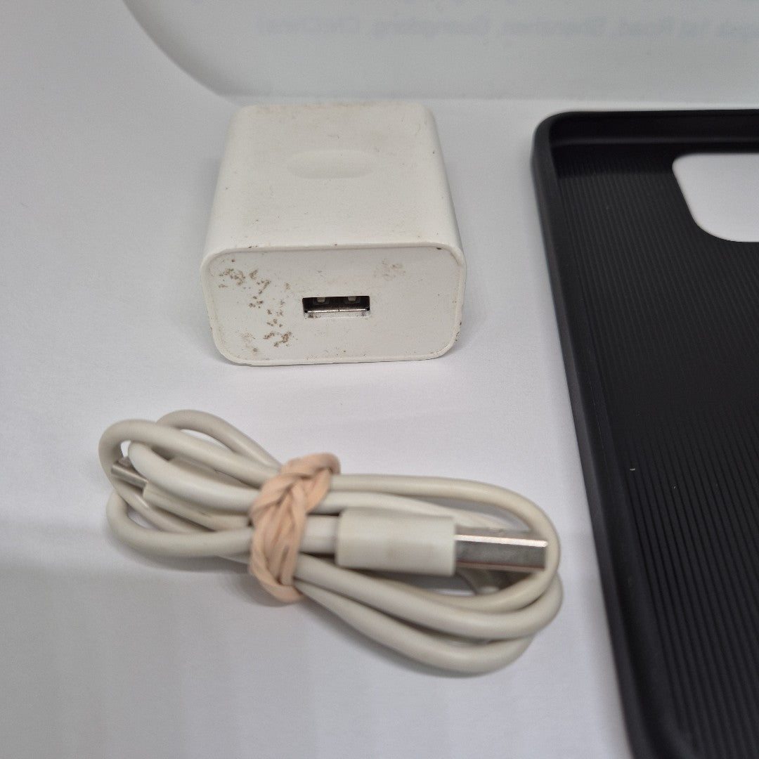 CELULAR OPPO A6 CPH2817 (2026) 256 GB 6 GB RAM (SEMINUEVO)