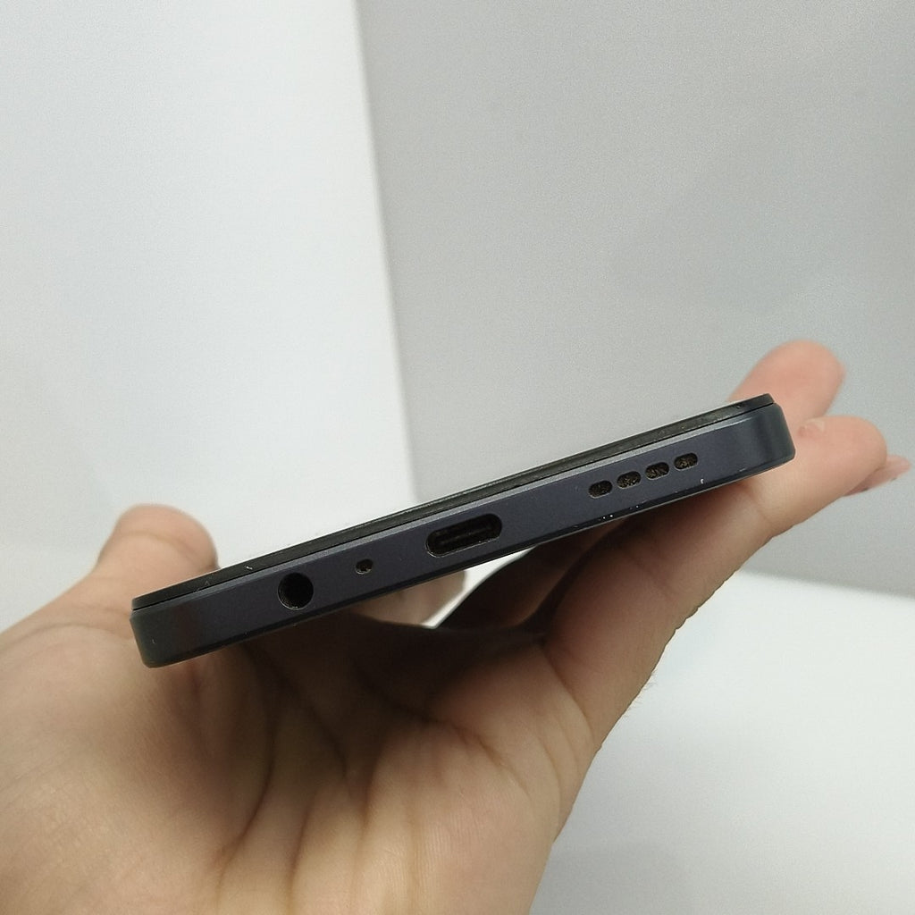 CELULAR REALME NOTE 70 RMX5313 (2025) 128 GB 4 GB RAM (SEMINUEVO)