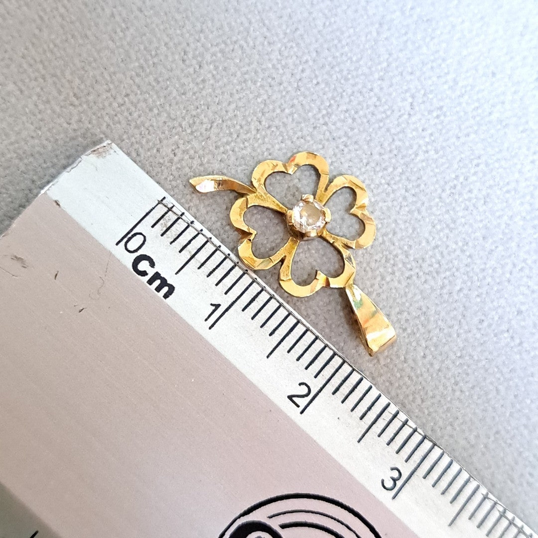 DIJE ORO 14 K 0,90 GRMS (SEMINUEVO)
