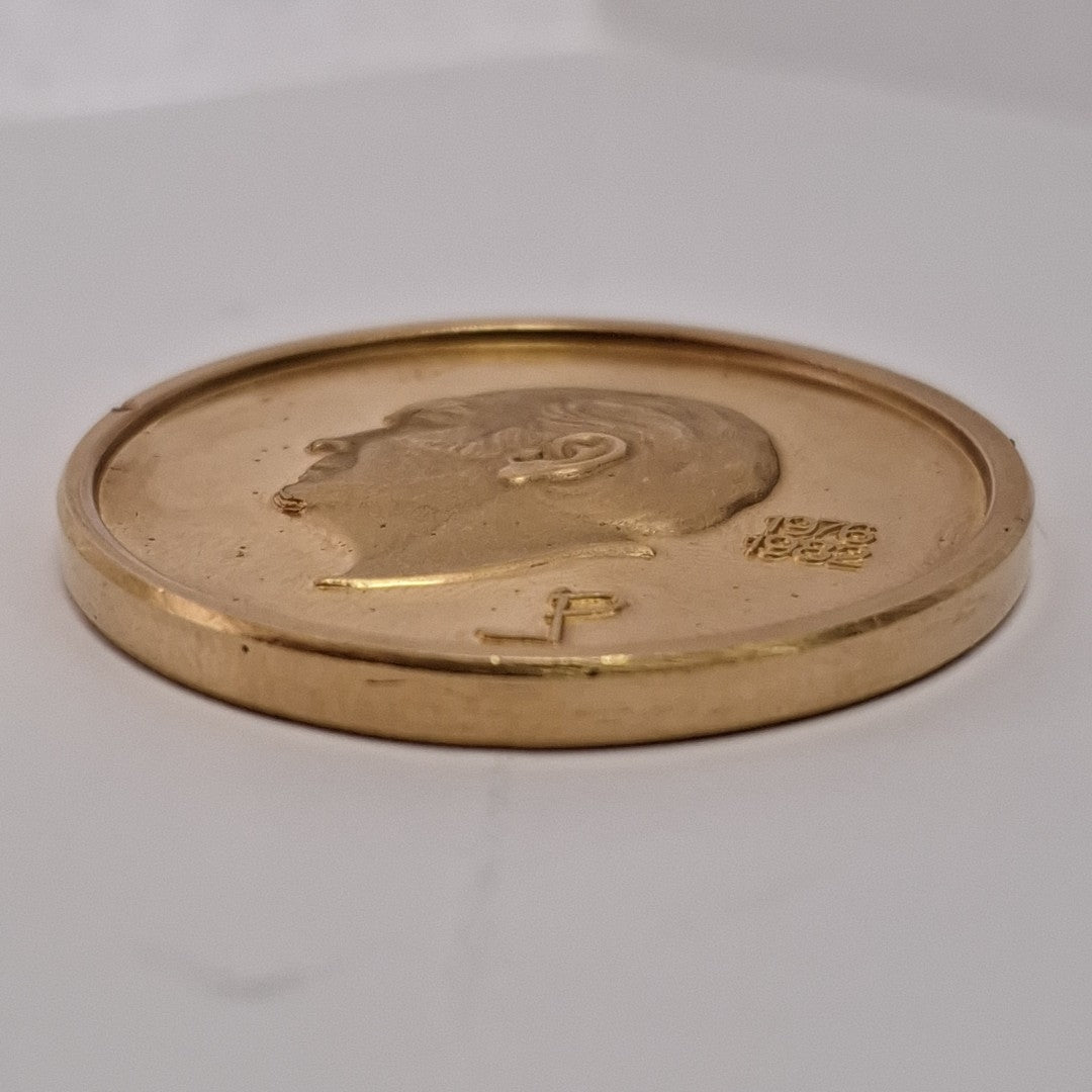 MEDALLA CONMEMORATIVA ORO 18 K 40,40 GRMS (SEMINUEVO)