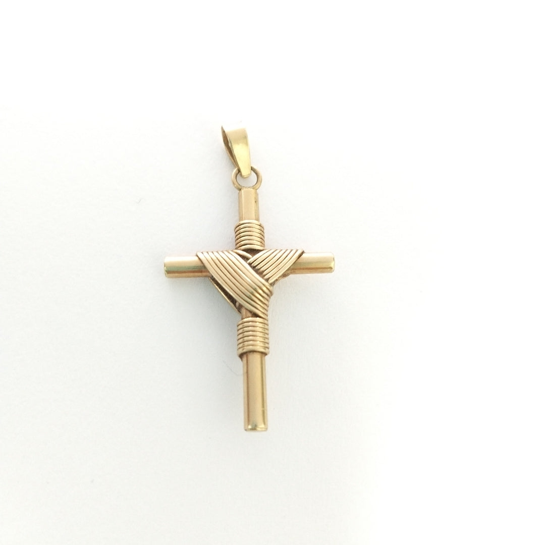 CRUZ ORO 14 K 2.6 GRMS (SEMINUEVO)
