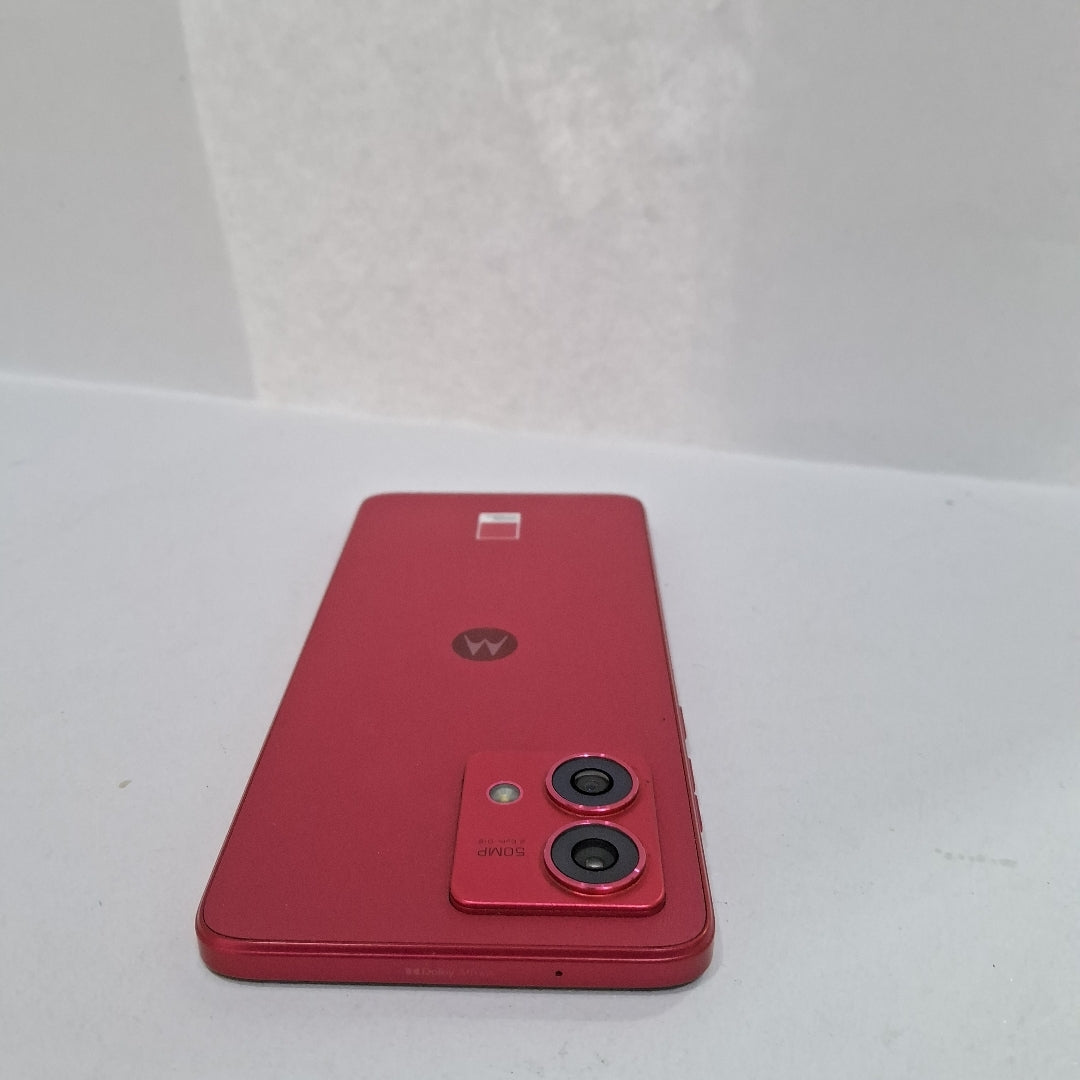 CELULAR MOTOROLA MOTO G84 XT2347-1 (2023) 256 GB 8 GB RAM (SEMINUEVO)