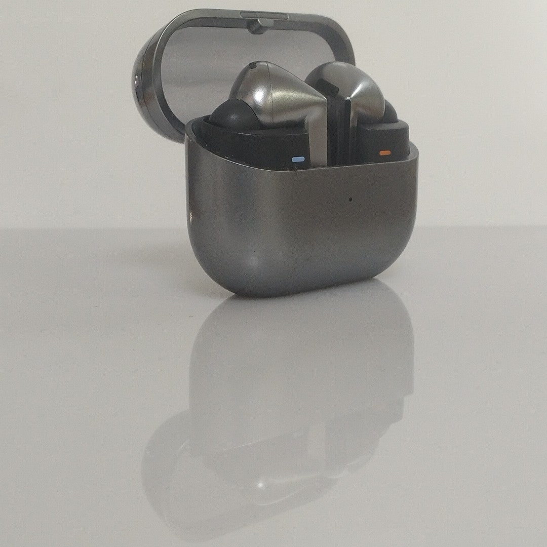 AUDIFONOS SAMSUNG GALAXY BUDS 3 PRO SM-R630 INALAMBRICO IN EAR (SEMINUEVO)