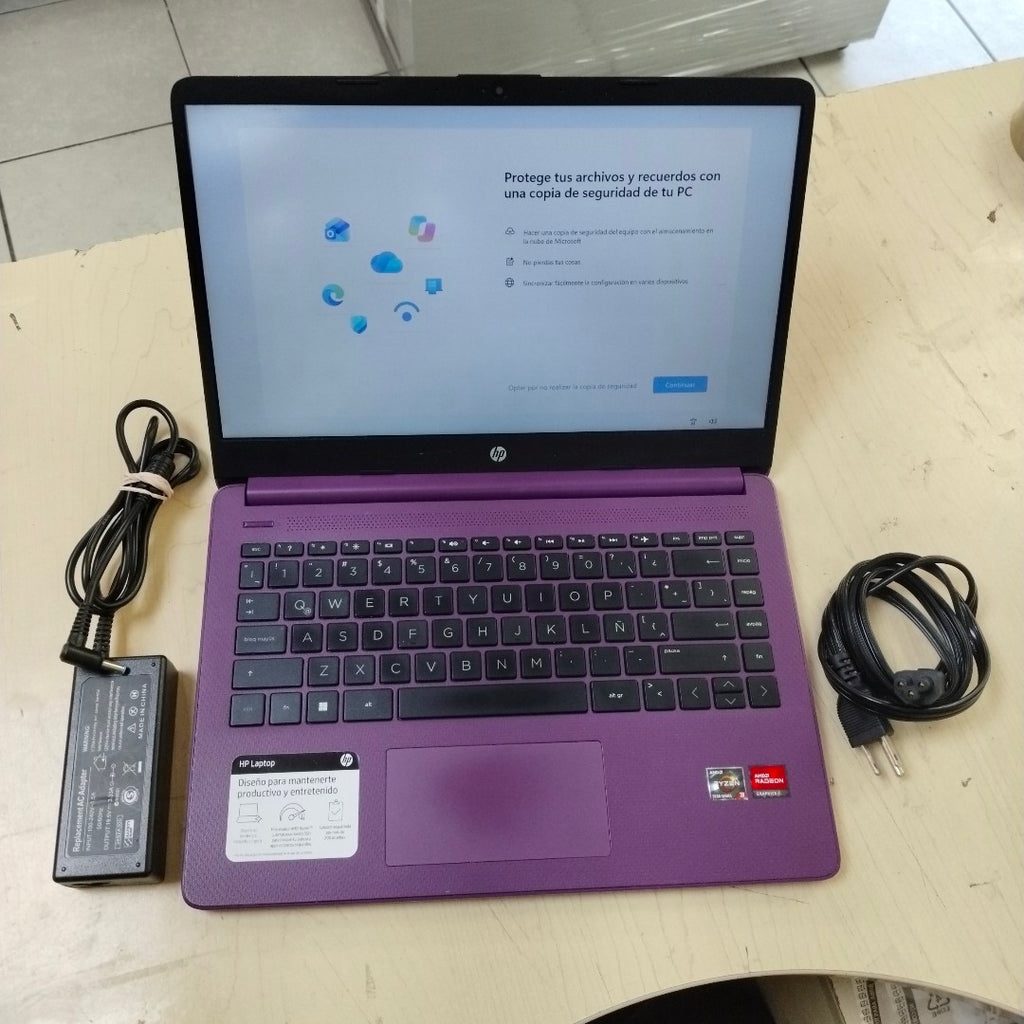 LAPTOP HP 14-FQ1005LA (2023) 256 GB SSD 8 GB RAM (SEMINUEVO)
