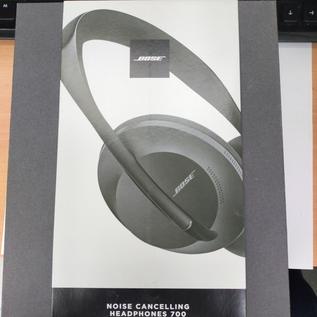 AUDIFONOS BOSE NC 700 INALAMBRICO OVER EAR (SEMINUEVO)